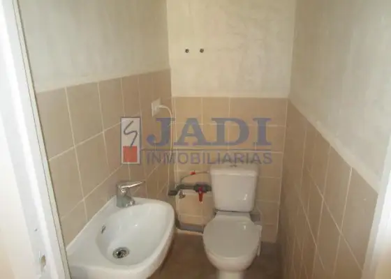alquiler de local en Valdepeñas, NUEVO VALDEPEÑAS