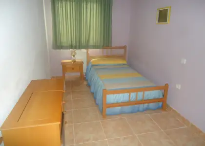 Alquiler de piso de tres dormitorios en zona centro en Manzanares