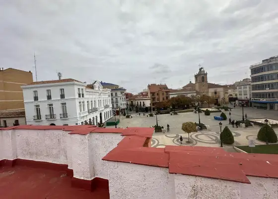 Casa/Chalet pareado En Venta Plaza España, Tomelloso