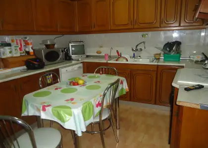 Casa de dos plantas en zona nuevo centro de salud en Manzanares