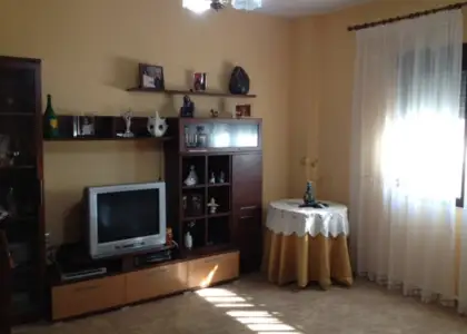 Casa de nueva construcción en venta en Manzanares