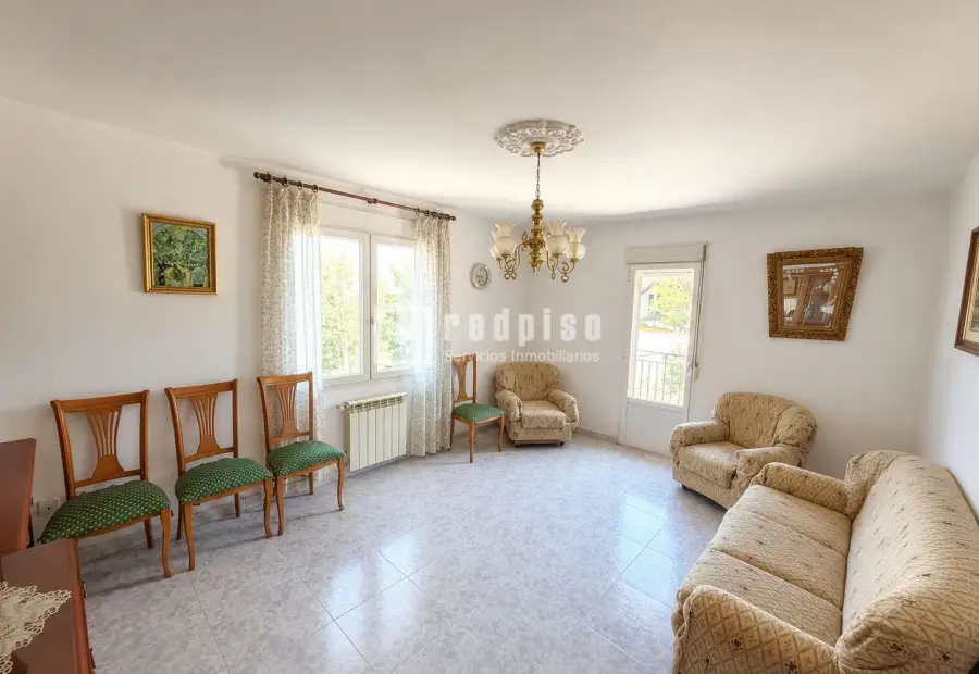 Casa en venta en Centro, Marchamalo, Guadalajara en Marchamalo