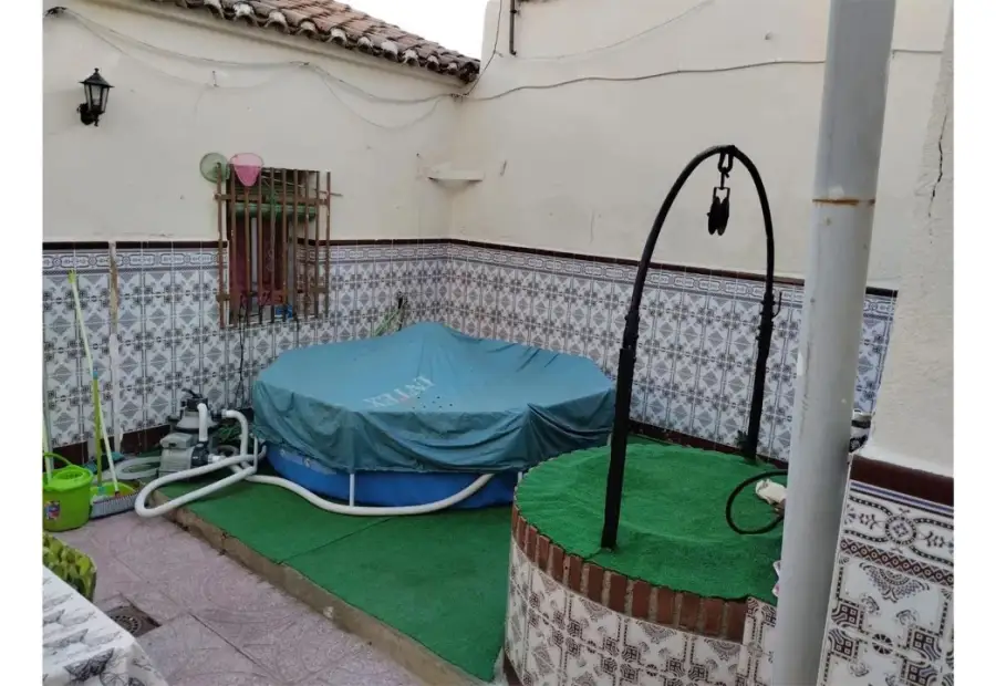 Chalet adosado en calle Perfecto Holgado en Puertollano