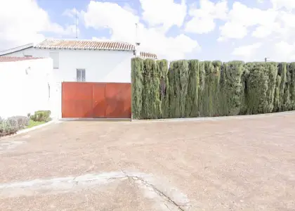 Chalet Carretera Almodovar en Puertollano