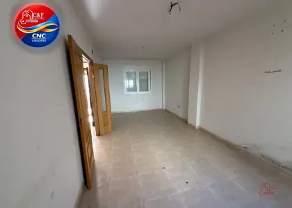 Chalet en venta en Tomelloso, Calle San Antonio, de 143 m2 con 3 dormitorios, baño, aseo y trastero por 59.014 €, Ref. 0442 en Tomelloso