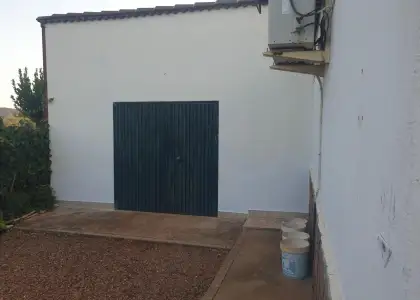 CHALET situado en LAS ENCARNADILLAS (zona virgen del socorro) en Argamasilla de Calatrava