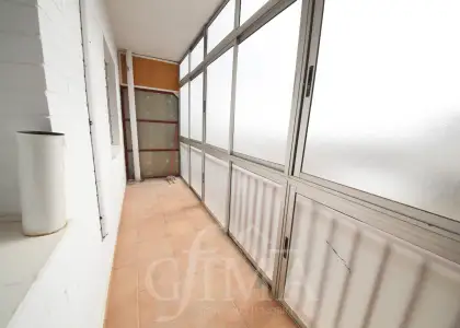 Exclusivo ático con dos terrazas en pleno centro de Tomelloso, para terminar de reformar en Tomelloso