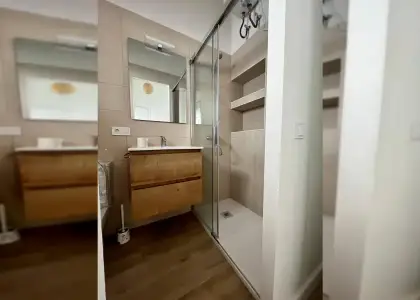 Habitación en piso compartido de 3 habitaciones en alquiler en Santa Rita, Almería. en Almería