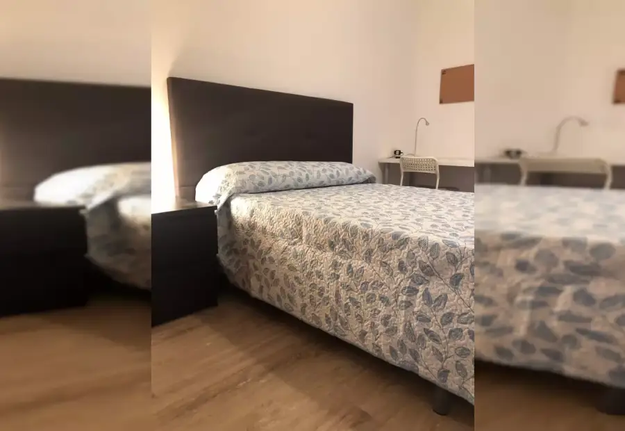 Habitación en piso compartido de 4 habitaciones en alquiler en Oviedo, solo para profesionales. en Oviedo