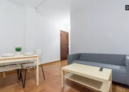 Habitación exterior en apartamento de 7 dormitorios, Ciutat Vella en Valencia