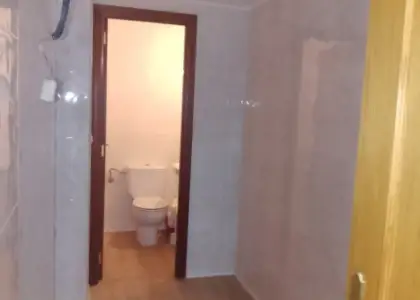 Local comercial al lado de Calle Puerto en Puertollano