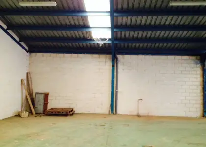 Nave industrial en alquiler en Manzanares