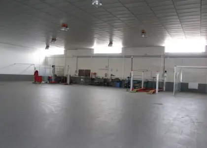 NAVE INDUSTRIAL en venta de 1.204 m2 construidos, en la mejor zona del poligono de Manzanares en Manzanares