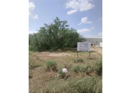 Parcela de nueva construcción en venta en Manzanares en Manzanares