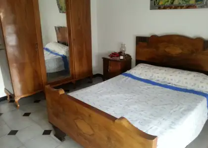 Piso centrico de 3 dormitorios. Conservado. en Manzanares