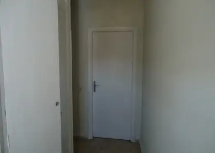 Piso centrico de tres dormitorio y un baño