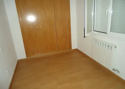 Piso de 2 dormitorios a estrenar cercano al centro en Manzanares