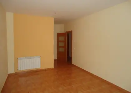 Piso de 3 dormitorios. A estrenar. Con garaje y trastero. en Manzanares