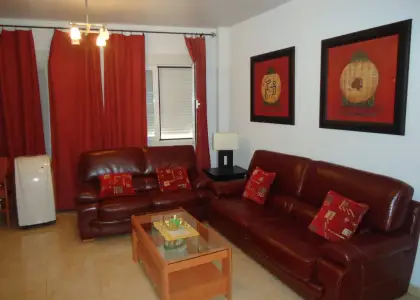 Piso de 3 dormitorios. A pocos metros del centro. Amplio y seminuevo. en Manzanares