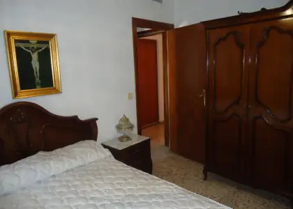 Piso de 3 dormitorios. A pocos metros del centro. Conservado. en Manzanares