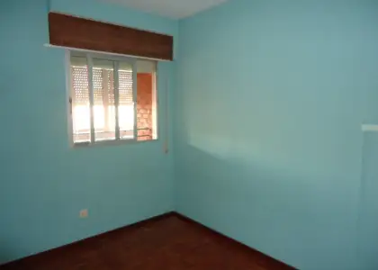Piso de 3 dormitorios. Bien conservado y luminoso. en Manzanares