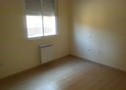 Piso de 3 dormitorios. Centrico. Perfecto estado. en Manzanares