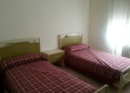 Piso de 3 dormitorios conservado. Centrico. en Manzanares