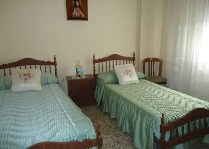 Piso de 3 dormitorios. Totalmente centrico. en Manzanares
