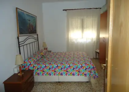 Piso de tres dormitorios cercano al centro en Manzanares