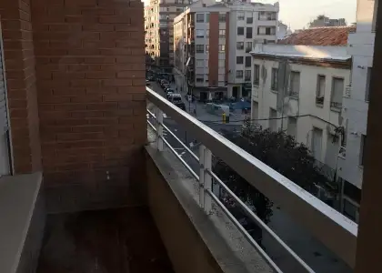 Piso en alquiler en zona centro en Albacete