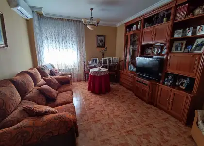 Piso En Venta Calle Socuéllamos, Tomelloso en Tomelloso