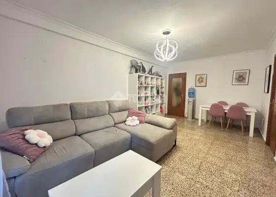 Piso en venta en Puertollano - Puertollano, 74.900 €, 112 m2, ref. 665052
