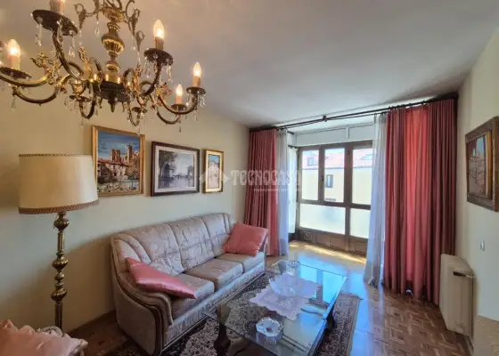 Piso en venta en Sigüenza - Sigüenza, 157.900 €, 141 m2, ref. 665145