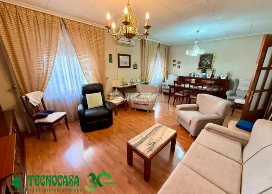 Piso en venta en Toledo - Santa Barbara, Santa Bárbara, 180.000 €, 110 m2, ref. 665736
