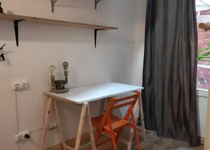Se alquila habitación en piso compartido de 3 habitaciones en Barcelona en Barcelona