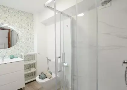 Se alquila habitación en piso de 4 habitaciones en Bilbao en Bilbao
