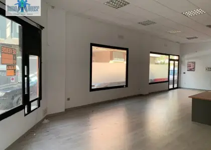 Se alquila o vende local en Albacete - industria en Albacete