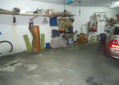 Se vende casa de cinco dormitorios en buena zona en Manzanares