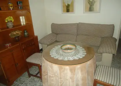 Se vende casa de tres dormitorios en zona divina pastora en Manzanares
