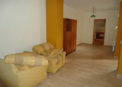 Se vende casa reformada recientemente con tres dormitorios. en Manzanares