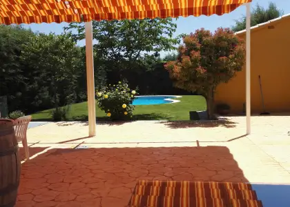 Se vende chalet pareado en zona del rio en Manzanares