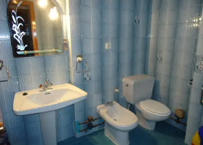 Se vende piso de cuatro dormitorios en buen estado en Manzanares