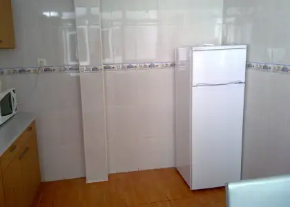 Se vende piso de tres dormitorios reformado en santa pola en Manzanares