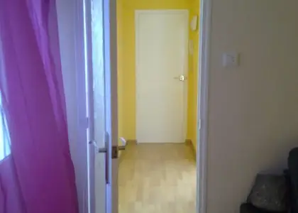 Se vende piso de tres dormitorios reformado en santa pola en Manzanares
