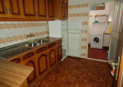 Se vende piso en buen estado de tres dormitorios en zona centro en Manzanares