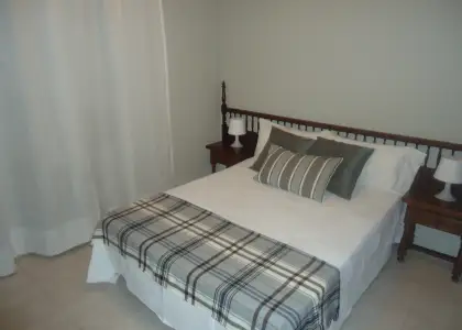 Se vende piso totalmente centrico de cuatro dormitorios en Manzanares