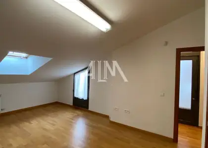 Venta DÃºplex Paseo del RÃ­o, Manzanares en Manzanares