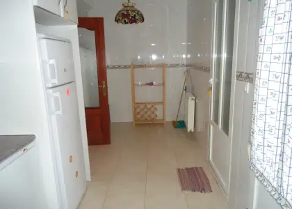 Venta de adosado de tres dormitorios en zona residencial en Manzanares