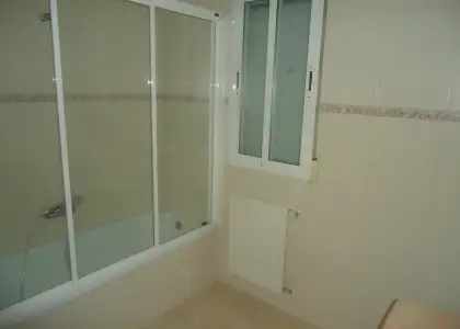 Venta de adosado en zona residencial de los alamos en Manzanares