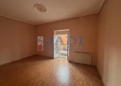 venta de casa en Valdepeñas, CENTRO en Valdepeñas